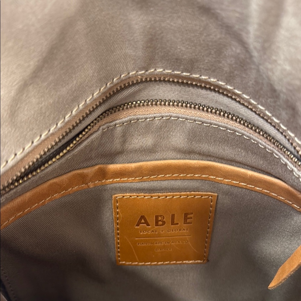 ABLE Backpack - Picture 2 of 3